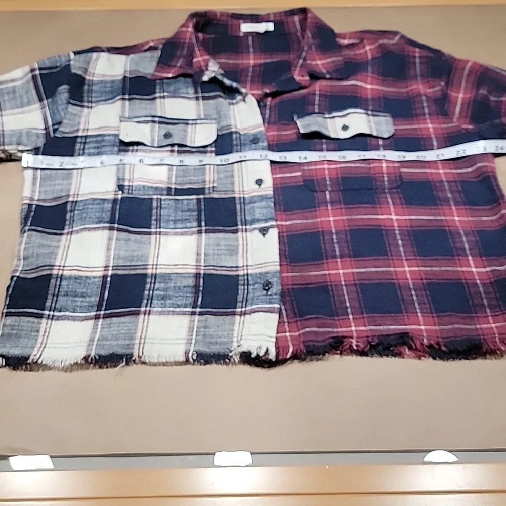 Maurices Size M Two Tone Button Down Plaid Flannel Shirt with Frayed Hem